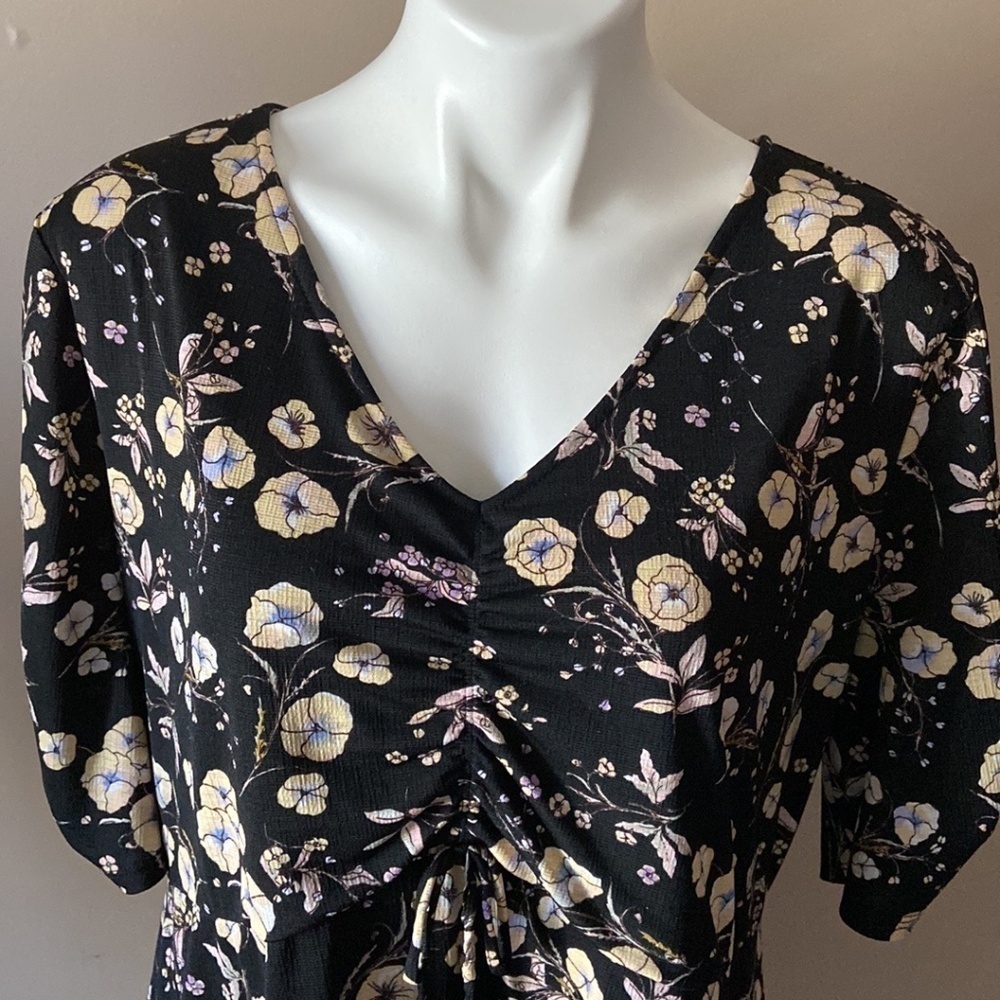 LC Lauren Conrad Ruched Fit & Flare Dress Floral Black Casual Travel Plus Size - Picture 5 of 6